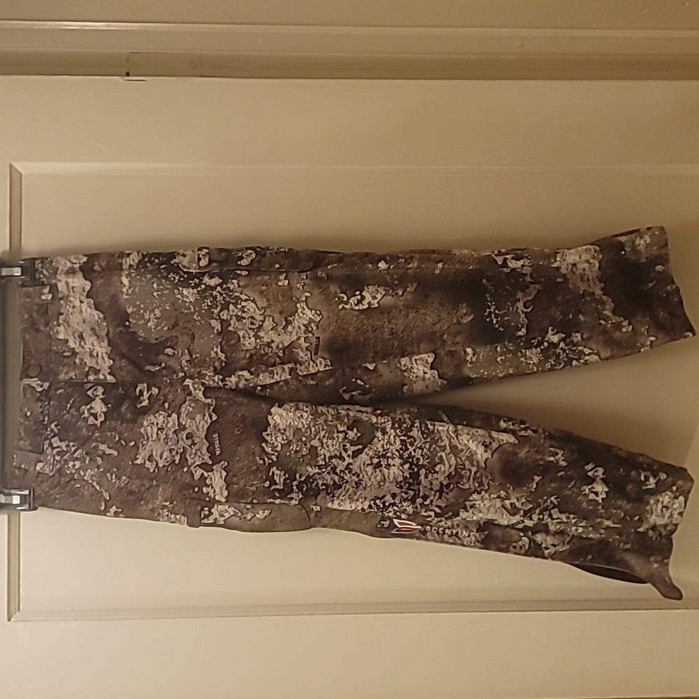 Kids' camo pants
